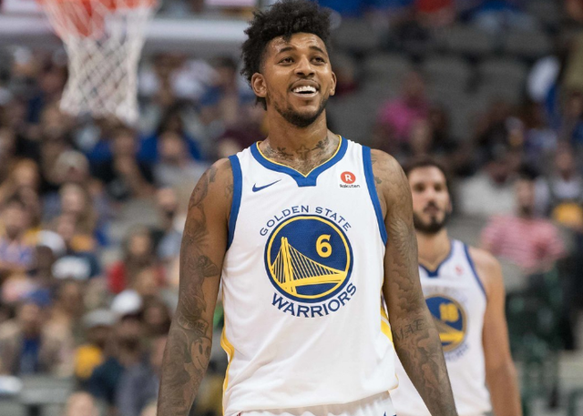 他在湖人承 他在湖人承